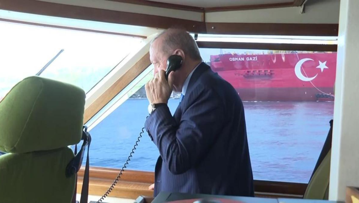 Cumhurbaşkanı Erdoğan, Osman Gazi gemisi kaptanı ile konuştu