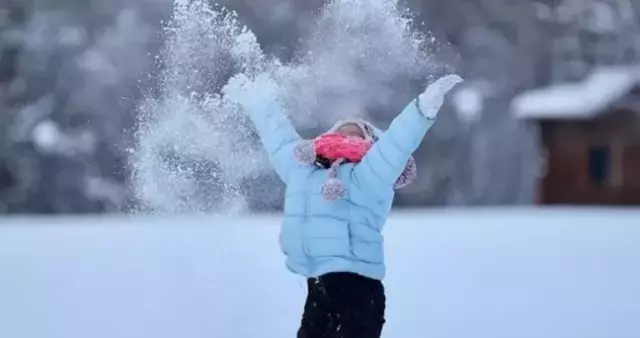 Balıkesir'de yarın okullar tatil mi? 13 Ocak Salı Balıkesir'de okul yok mu (BALIKESİR VALİLİĞİ – KAR TATİLİ)?
