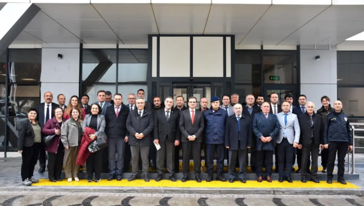 Salihli'de hizmet zirvesi: Yatırımlar, projeler ve koordinasyon ele alındı