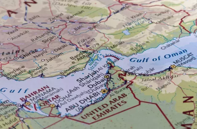 ABD'den İran'a Hürmüz Boğazı'ndaki askeri faaliyetleri konusunda "güvenlik uyarısı"