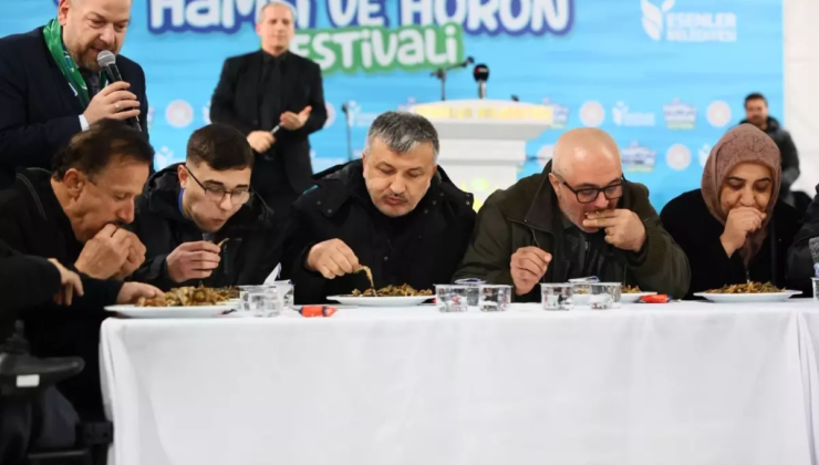 Esenler Belediyesi 11. Hamsi ve Horon Festivali düzenlendi