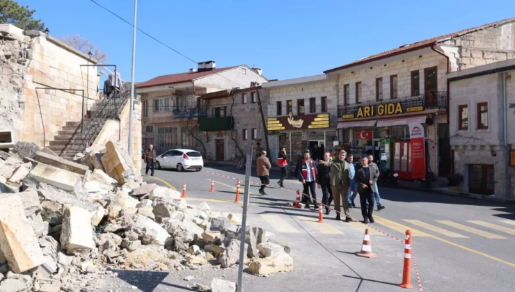 Nar Camii Kebir'in İstinat Duvarı Çöktü