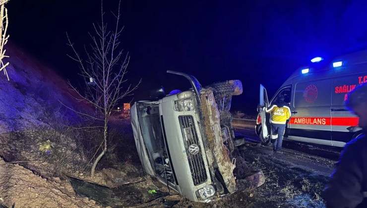 İşçi servisi şarampole devrildi. 17 yaralı