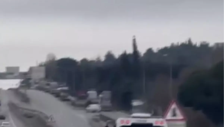 Tuzla'da sıkıştırdığı otomobile çarptı; sürücüyü darbeden çekici şoförü yakalandı