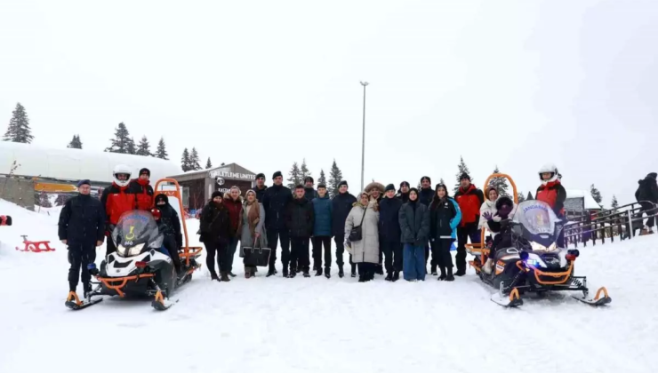 Şehit aileleri ve çocukları karın tadını jandarma ekipleriyle çıkardı