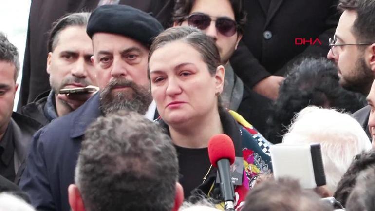 İlber Ortaylı’nın kızı Tuna Ortaylı, babasına gözyaşlarıyla veda etti: İçimi acıttı...