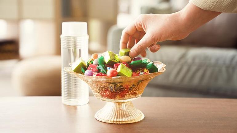 BAYRAMDA ORUÇ TUTULUR MU DİYANET: Ramazan Bayramında oruç tutulur mu Bayramda oruç tutmak haram mı