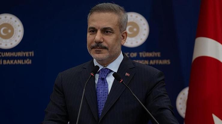 Dışişleri Bakanı Hakan Fidan'dan dış politika paylaşımı: Devlet aklı ve stratejik öngörü Dışişleri Bakanı Hakan Fidan'dan dış politika paylaşımı: Devlet aklı ve stratejik öngörü