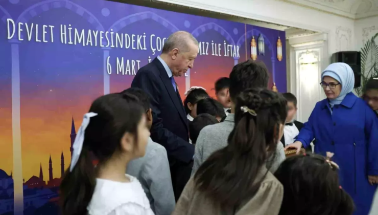 Cumhurbaşkanı Erdoğan, devlet himayesindeki çocuklarla gönül sofrasında buluştu