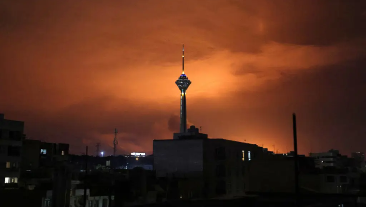 Petrol depoları vuruldu, Tahran semaları karardı, yangın devam ediyor