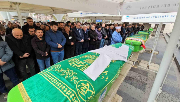 Tıp fakültesi öğrencisi Yaren, hekim önlüğü ile son yolculuğuna uğurlandı