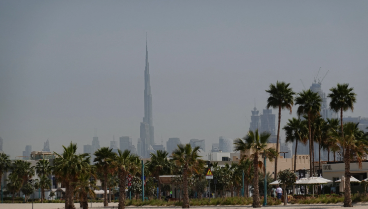 Dubai Limanı’nda Kuveyt’in petrol tankeri vuruldu. ABD’de petrol fiyatları yükseldi