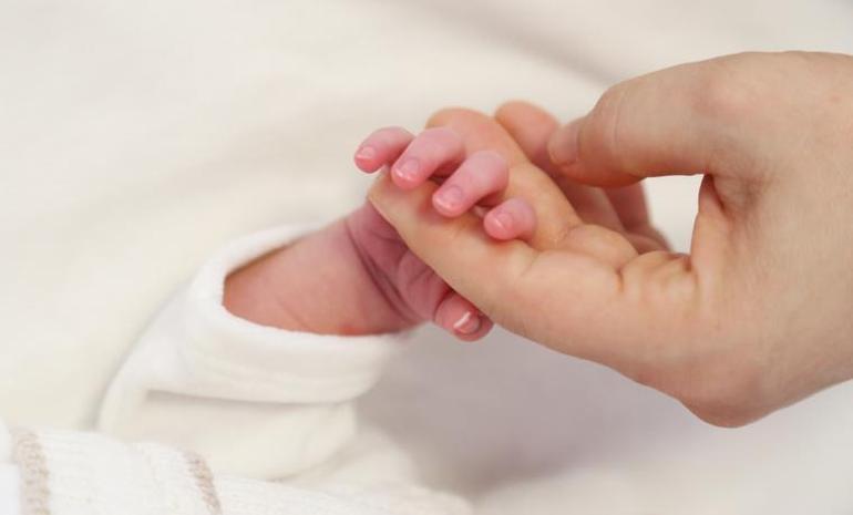 DOĞUM İZNİ RESMİ GAZETE SON DAKİKA: Doğum İzni 24 Hafta Oldu Mu Meclisten Geçti Mi Ne Zaman Yasalaşacak