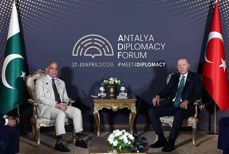 Cumhurbaşkanı Erdoğan, Şahbaz Şerif ile görüştü