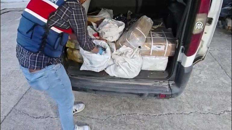 Son dakika... 2 ilde büyük operasyon: Binlerce silah ele geçirildi