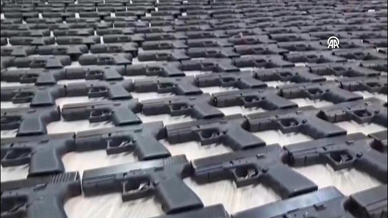 Son dakika... 2 ilde büyük operasyon: Binlerce silah ele geçirildi