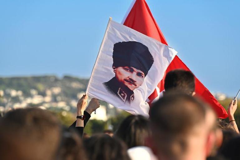 23 NİSAN METİN ÖRNEKLERİ: Öğretmen, Öğrenci, Okul Müdürü İçin 23 Nisan Ulusal Egemenlik ve Çocuk Bayramı Konuşma Metinleri Örnekleri