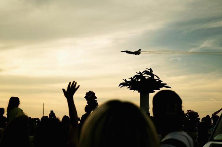 SOLOTÜRK 23 NİSAN UÇUŞ PROGRAMI: SOLOTÜRK Gösteri Uçuşu Ne Zaman, Saat Kaçta 23 Nisan Ulusal Egemenlik ve Çocuk Bayramı Gösterisi Nerede Yapılacak