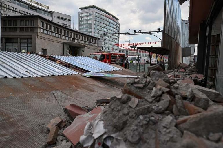 SON DAKİKA... Ankarada yıkım çalışmasında platform devrildi