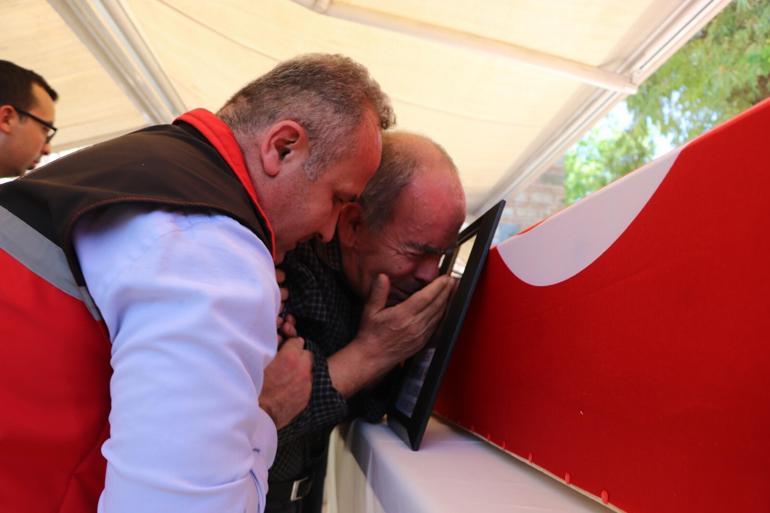 Kazada şehit olmuştu: Polis memuruna veda