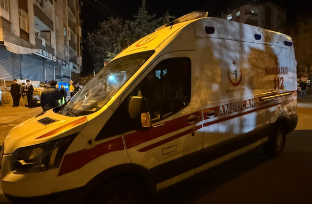 Eşi ve kızını vurdu, çayını içtikten sonra kendini ihbar etti