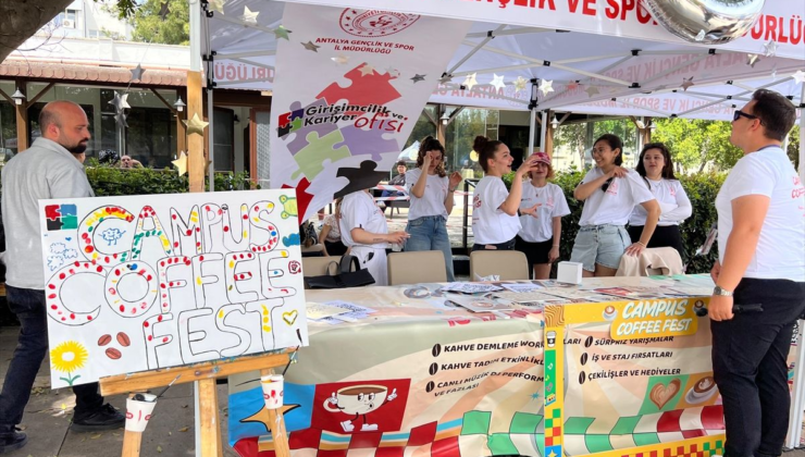 Akdeniz Üniversitesi'nde "Kampüs Kahve Festivali" başladı