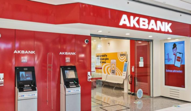 AKBANK ÇÖKTÜ MÜ? AKBANK Mobil Erişim Sorunu Çözüldü mü? Bankadan Açıklama Geldi!