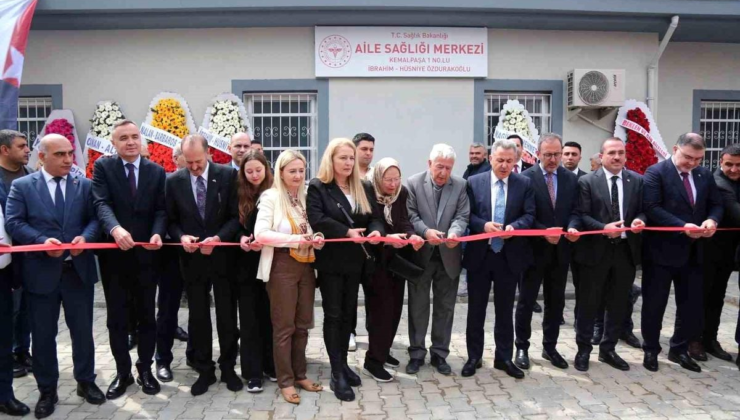 Kemalpaşa'da iki aile sağlığı merkezi hizmete açıldı