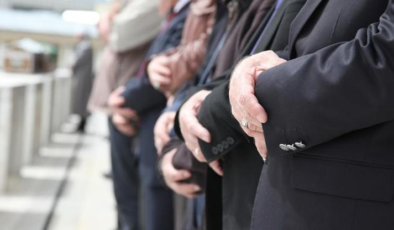 17 NİSAN 2026 CUMA NAMAZI SAATLERİ: Cuma Namazı Saat Kaçta Kılınacak? İstanbul, Ankara, İzmir Diyanet Namaz Vakitleri