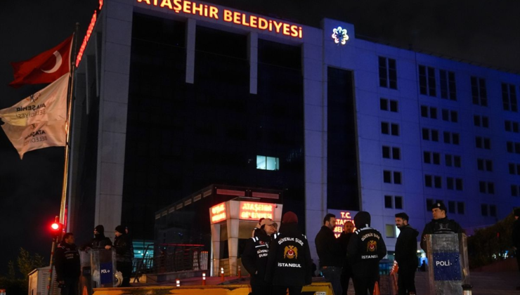 Ataşehir Belediyesine yönelik operasyonda 18 şüpheli gözaltına alındı