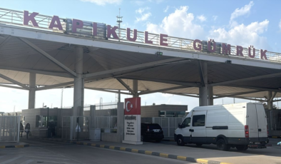 Türkiye'deki çifte vatandaşlar seçim için Bulgaristan'a gidiyor