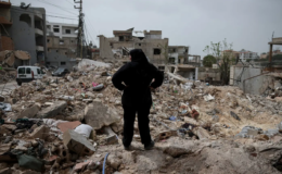 Ateşkesle birlikte evlerine dönen Lübnanlılar yıkımla karşılaştı