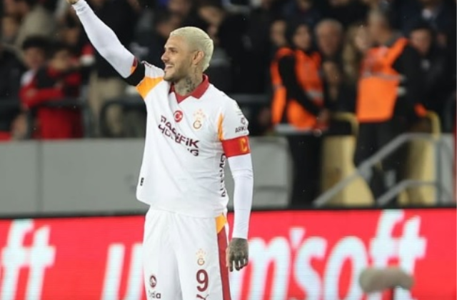 China Suarez'den Icardi'yi eleştirenlere imalı gönderme