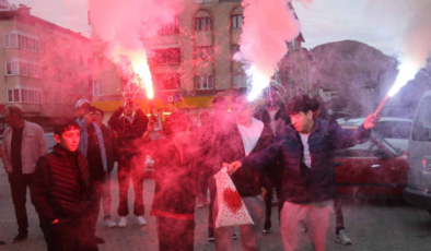 Erzurumspor'un Süper Lige Yükselmesi Coşkuyla Kutlandı