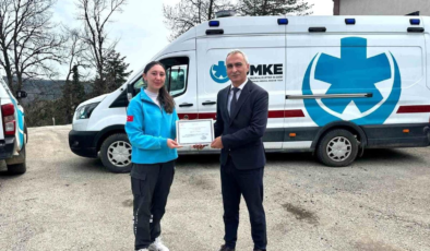 Karabük UMKE'den güç gösterisi: 16 yeni gönüllü ile afetlere hazırlık seviyesi arttırıldı