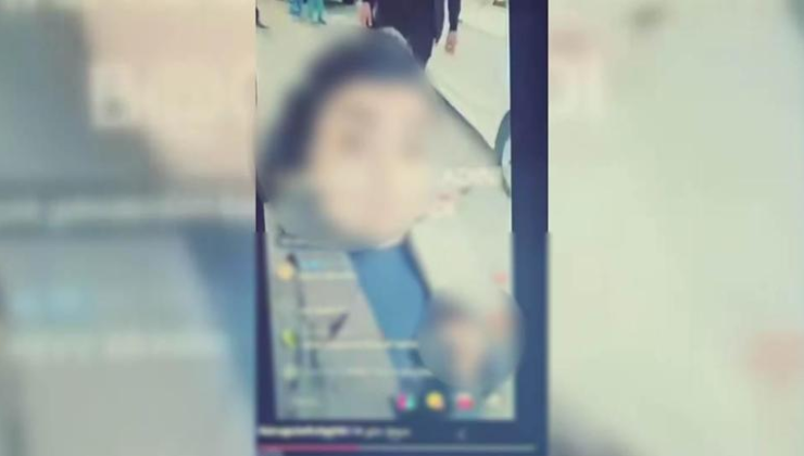 TikTok fenomeni sokakta karşılaştığı kadını canlı yayında bıçakladı, hediye yağdı!