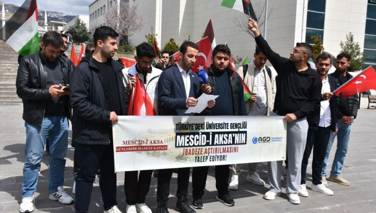 Şırnak'ta üniversite öğrencileri İsrail'in Mescid-i Aksa'yı ibadete kapatmasını protesto etti