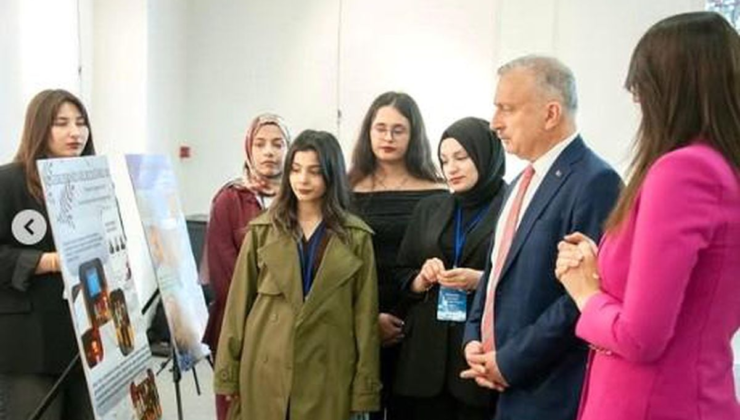 EBYÜ'de "Emekten Topluma" sergisi açıldı