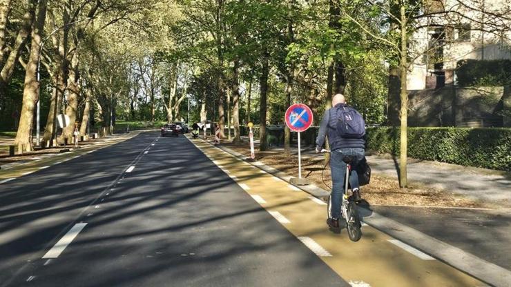 Benzin fiyatları yükseldi çözüm bisiklet oldu