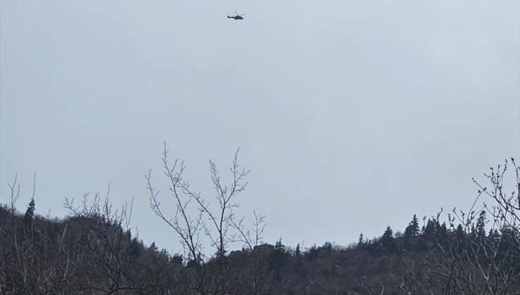 Artvin'de kayalıklardan düşerek yaralanan kişi kurtarıldı