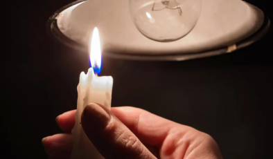 İstanbul’un birçok ilçesinde elektrik kesintisi yaşanacak. Tam 18 ilçe elektriksiz kalacak, 9 saat sürecek