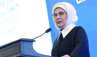 Emine Erdoğan’dan 23 Nisan mesajı: Çocuklar hayal kurdukça Türkiye daha da büyüyecek