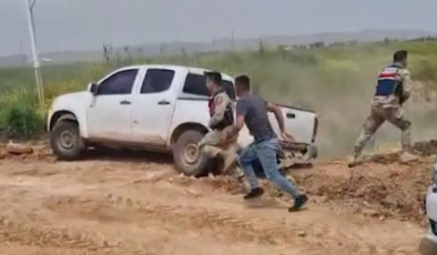 Türkiye sınırında, insan kaçakçılarıyla kovalamaca