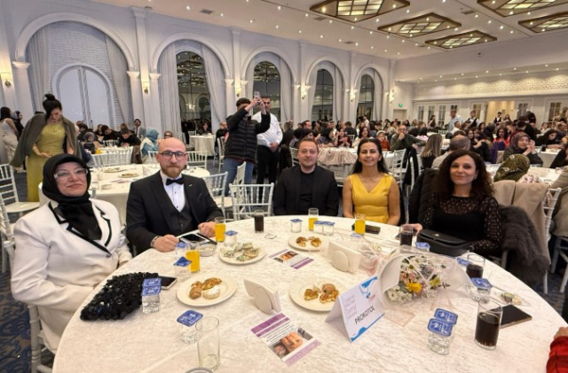 Afyonkarahisar’da dünya dansları aynı sahnede buluştu