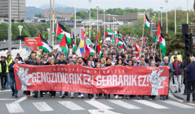 İspanya'da binlerce kişi Filistin için toplandı, “Soykırıma ve savaşa hayır” dedi