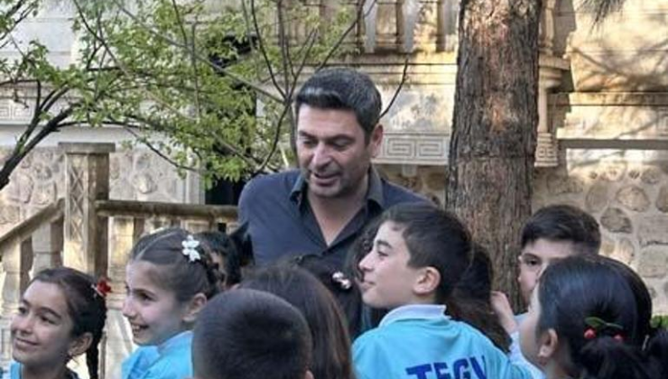 Ozan Akbaba, TEGV Çocuklarını "Uzak Şehir" Setinde Ağırladı