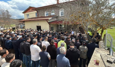 Annesi tarafından öldürüldüğü iddia edilmişti: 2 aylık Ela bebek toprağa verildi