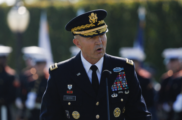 ABD ordusunda üst düzey deprem: Kara Kuvvetleri Komutanı "Derhal" emekli olacak
