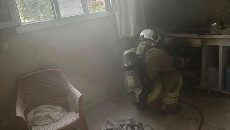 Reyhanlı'da ev yangını