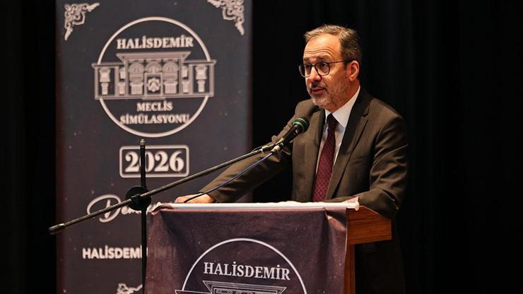AK Parti İzmir Milletvekili Mehmet Kasapoğlu: "Farklı fikirlerden asla korkmayın"